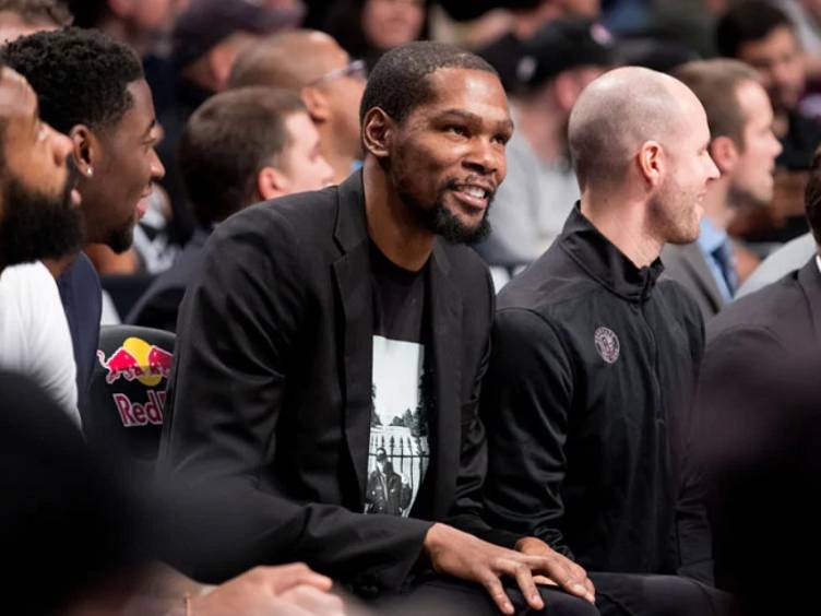 Durant e mais três dos Nets estão curados da COVID-19