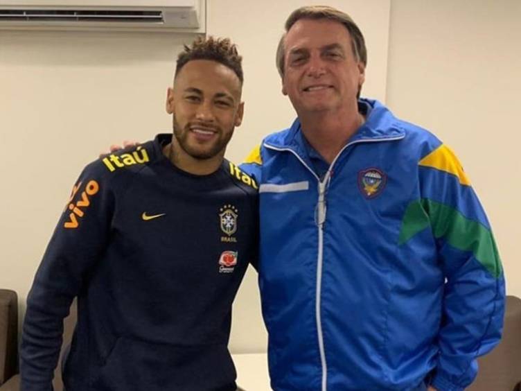 Neymar curte crítica de Ciro Gomes a Bolsonaro no Twitter