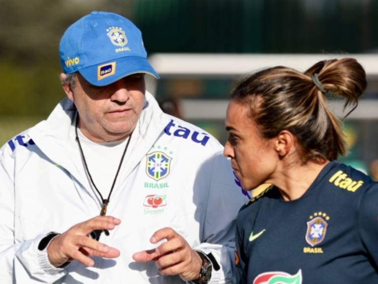 Morre técnico Vadão, ex-Carrossel Caipira e Seleção feminina