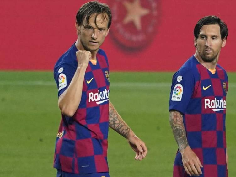 Barcelona sofre, mas vence Bilbao e joga pressão para o Real