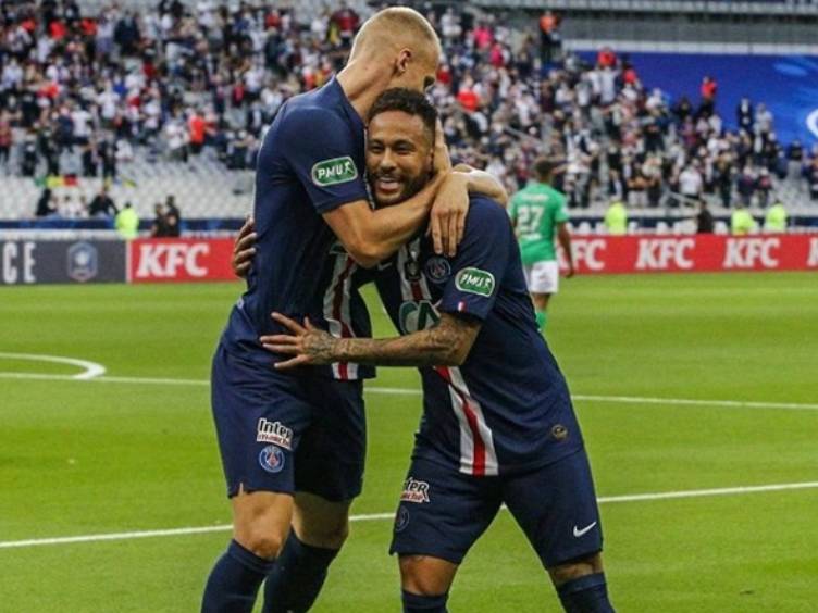 Com gol de Neymar, PSG conquista a Copa da França 