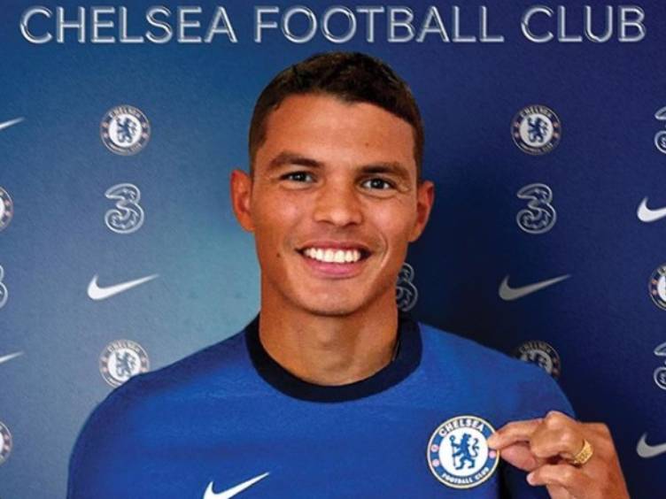 Mais brasileiro na Premier League: Thiago Silva é do Chelsea