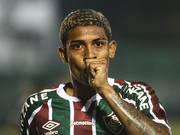 Fluminense bate Boavista e segue 100% com Roger Machado