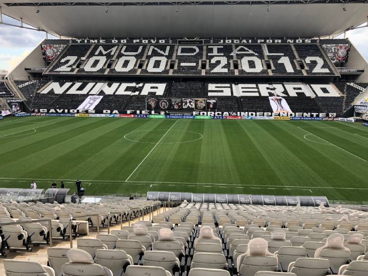 Mosaico 'Nunca serão" na Neo Química Arena