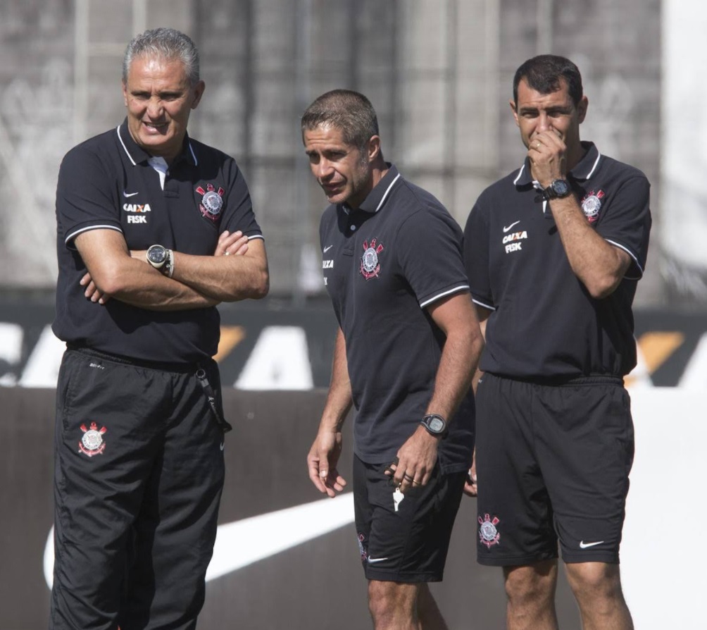 Tite, Sylvinho e Carille em treino do Corinthians