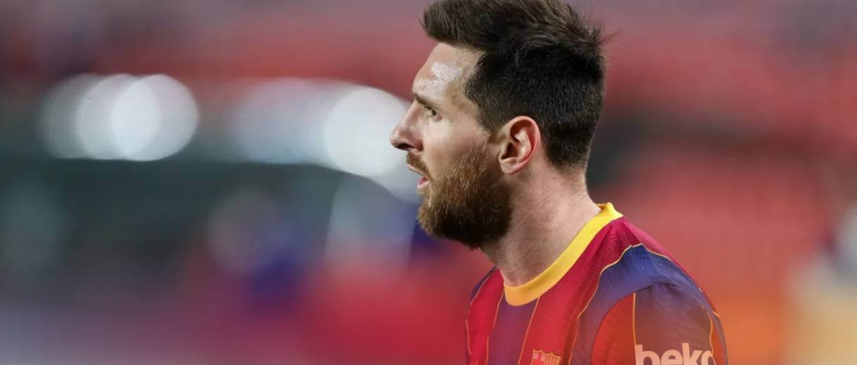 Messi está fora do Barcelona, anuncia o clube catalão