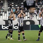 destaque botafogo engenhao apos jogo com sampaio correa