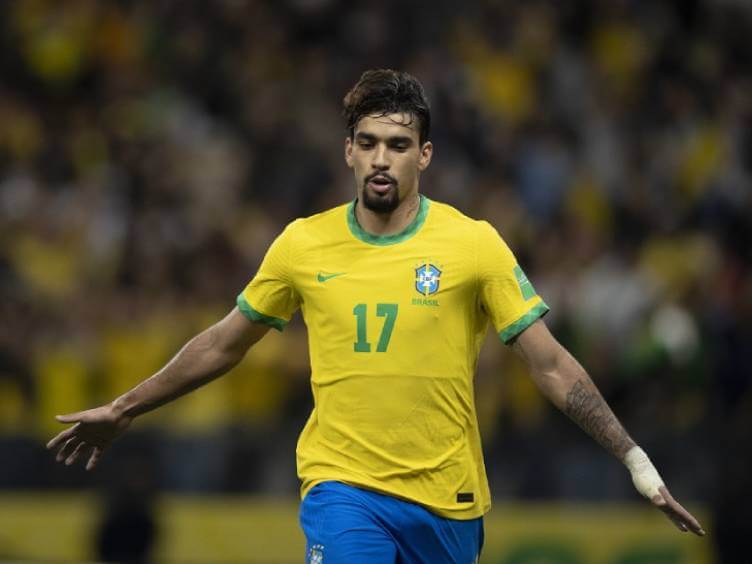 lucas paquetá comemorando gol da vitória sobre colômbia que classificou brasil para copa catar 2022