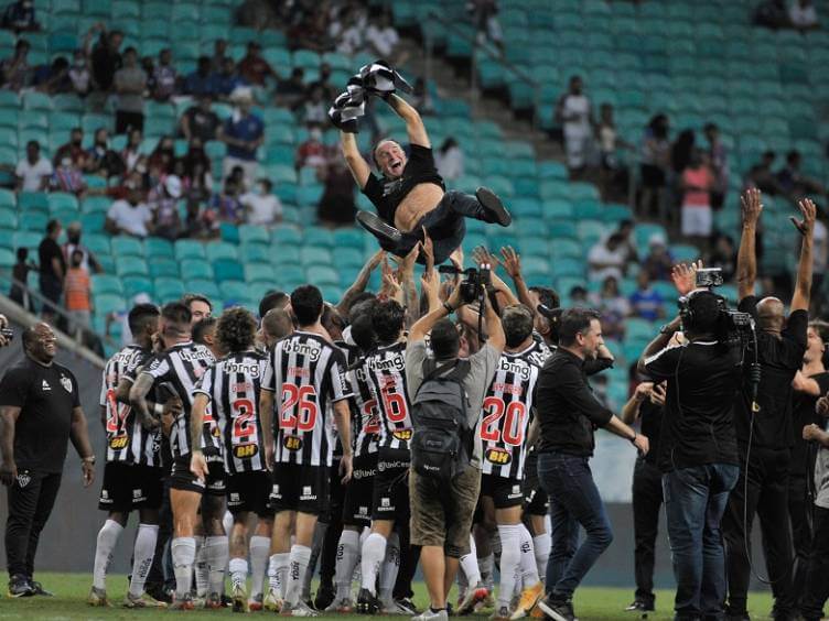 Galo forte e campeão! Atlético vence Brasileiro após 50 anos