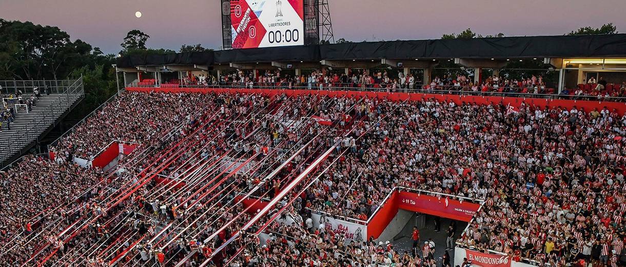 Palmeiras conhecerá adversário hoje. Flamengo pega o Vélez