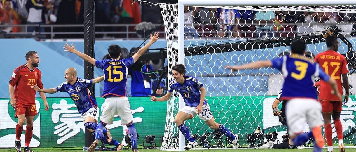 japoneses comemoram gol contra espanha na copa catar 2022