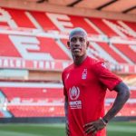 danilo ex palmeiras com camisa do nottingham forest foto reproducao twitter 1