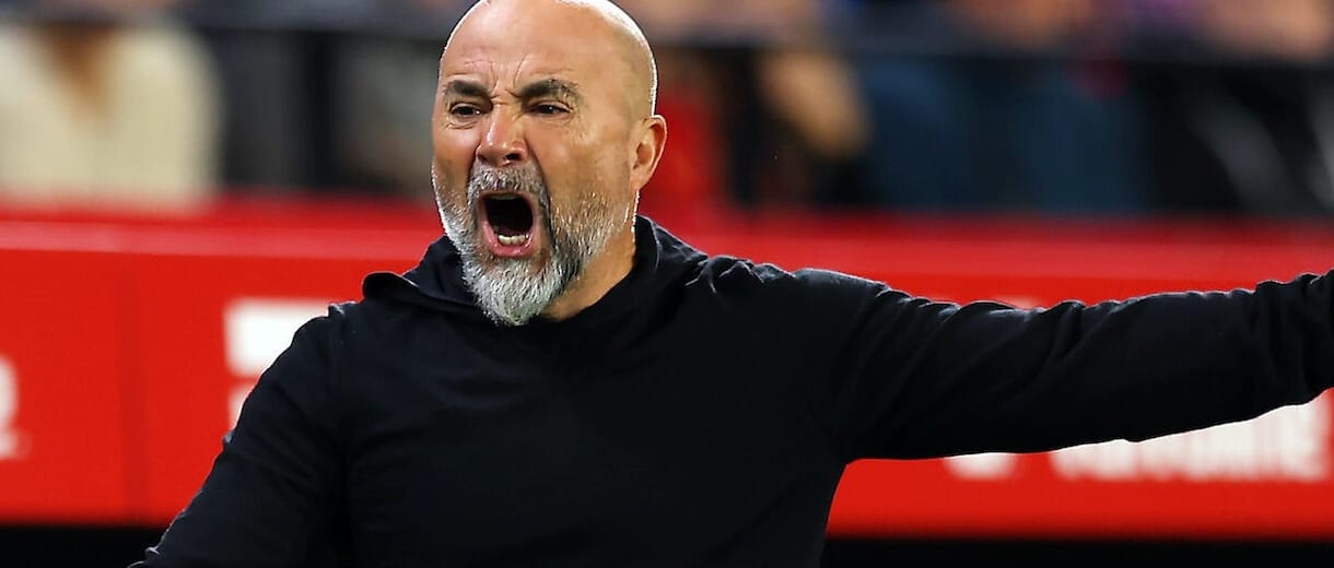 Novo técnico do Flamengo, Jorge Sampaoli, chega polemizando