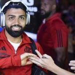 gabigol cumprimenta torcedores do flamengo em maringa foto marcelo cortes crf 1