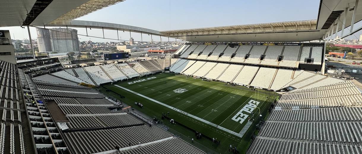 nfl no campo da neo química-arena - estadio do corinthians 